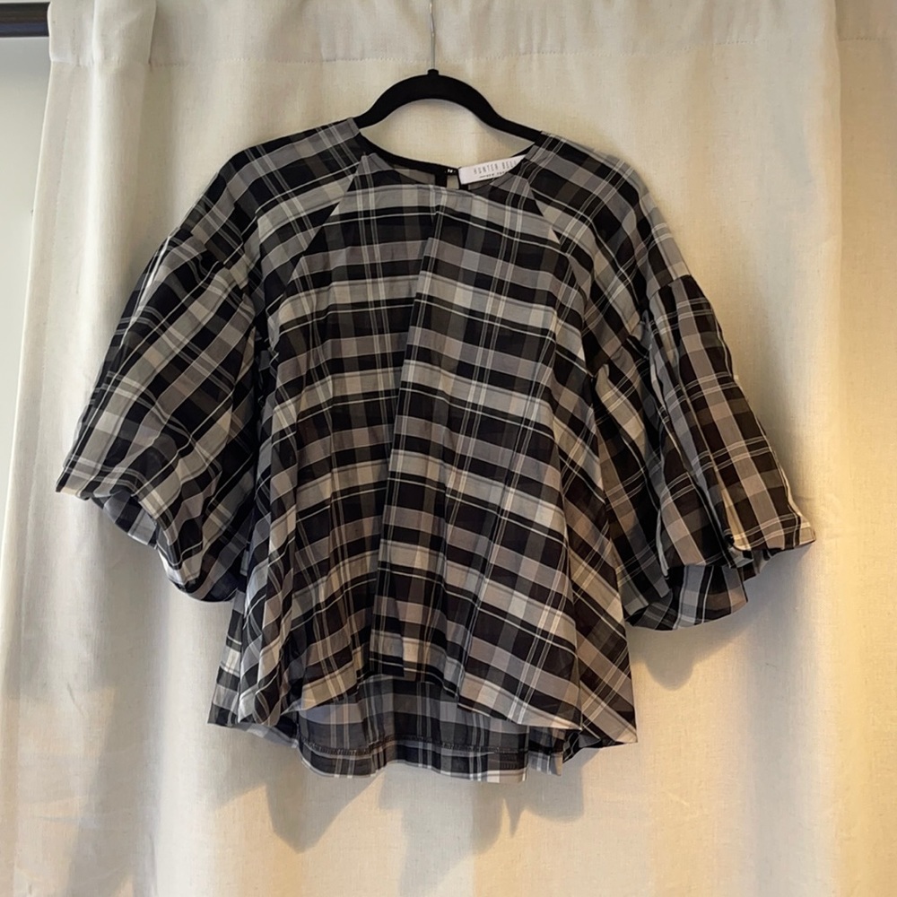 Hunter Bell top